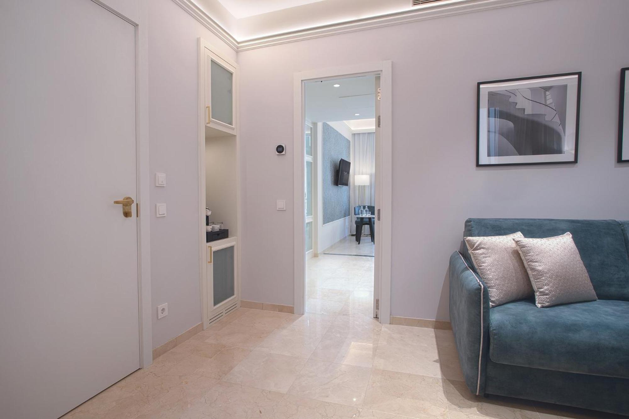 Junior Suite,1670697972:JPEG
